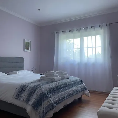 Camelias Bed and breakfast